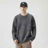 Coleção Outono/Inverno 2026: estilo simples, suéter de gola redonda, masculino, modelagem solta, casual, malha versátil, marrom, camada base quente