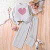 Roupa Europeia e Americana Infantil Conjunto para Meninas 2026 Novo Estilo para Crianças Maiores Primavera Moletom de Manga Longa com Estampa de Coração e Calça Longa Conjunto Casual de Duas Peças