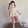 Roupas de Verão para Meninas Conjunto de Colete de Bolinhas 2026 Novo Estiloso Chique Crianças Bebê Verão Casual Conjunto de Duas Peças