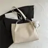 Bolso de Hombro Simple Japonés Bolso de Mujer 2025 Verano Nueva Moda Bolso de Mano con Costuras Bolso Tote de Gran Capacidad Bolso para Ir al Trabajo