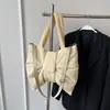 2026 Bolso de Lona Simple Nuevo Bolso de Hombro Único Lindo Exquisito Lazo Pequeño Nicho Cruzado Bolsón para el Trabajo
