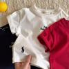 Camiseta infantil com letras, manga curta, masculina, verão 2025, nova roupa infantil, cor sólida, meia manga, camiseta da moda para bebês, feminina, fina