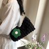 Bolso Bandolera Flor de Burbuja Bolso Cilindro para Mujer 2025 Nuevo Textura Chica Japonesa y Coreana Bolso de Mano para Almuerzo Bolso de Compras