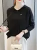 Moletom com Capuz para Mulheres 2026 Novo Outono Estilo Coreano Suéter Curto Solto Feminino Primavera e Outono Cor Pura Blusa de Tricô