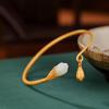 Um Veado Prata S990 Pé Banhado a Prata com Flor de Magnólia de Jade Hetian Vintage Simples Pulseira Aberta para Mulheres
