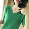 Camiseta de Punto de Manga Corta para Mujer 2022 Verano Nueva Llegada Moda Camiseta de Media Manga Estilosa Adelgazante Moda Escote en V Top Básico