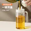 Pote de Óleo de Vidro Estilo Japonês Doméstico Abertura e Fechamento Automático Garrafa de Óleo Cozinha à Prova de Vazamento Garrafa de Molho de Soja Vinagre Garrafa de Temperos Sem Tanque de Óleo Suspenso