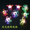 Anillo de flash LED luminoso empujar WeChat pequeños regalos juguetes luminosos para niños puesto del mercado nocturno al por mayor