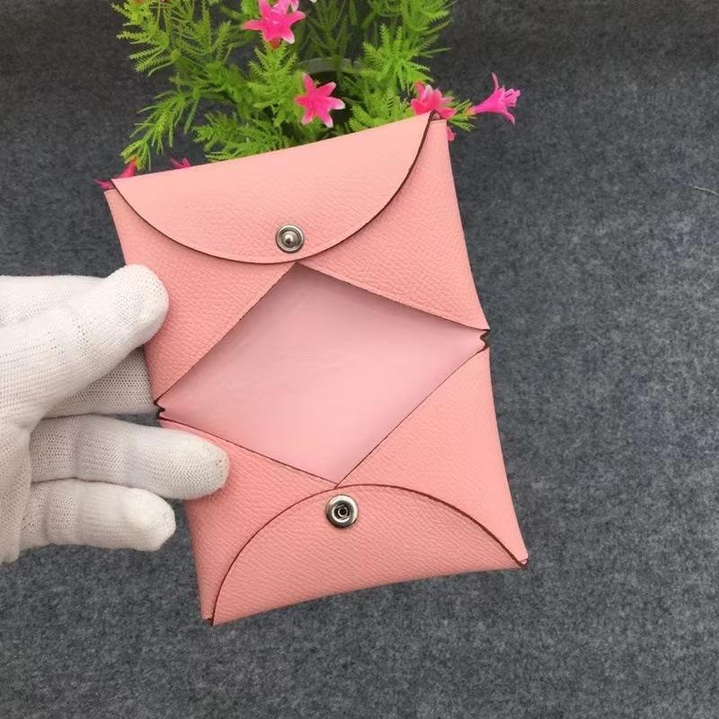 粉色