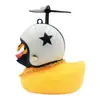 Tiktok mismo estilo coche decoración de pato amarillo Celebridad de Internet coche eléctrico motocicleta bicicleta accesorios de decoración de coche venta al por mayor