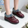 Zapatos de Cuero Cálidos Engrosados con Terciopelo de Invierno para Madres Antideslizantes Impermeables Zapatos de Algodón Estilo Old Beijing para Mujeres de Mediana Edad y Ancianos Zapatos para Ancianos En Stock