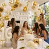 Venta Caliente Transfronteriza Blanco Leche Oro Número 16 Set de Globos Flores de Papel Bolas Niña Adulto Ceremonia Decoración de Cumpleaños Suministros