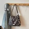 Bolsa Transversal Casual para Mulheres 2026 Nova Versátil Bolsa de Ombro para o Dia a Dia Bolsa de Ombro para o Trabalho Nova Bolsa Tote Outono e Inverno