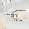 Brincos de Aço Titânio Patinha de Gato Fofa Zircônia Cinza Estilo Doce Cool Hélice para Orelha Cartilagem Piercing Hélice para Orelha
