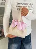 Bolso de Mano Tejido de Paja Estilo Suave con Diseño de Lunares Rosas, Versátil para Vacaciones y Viajes, Bolso Portátil para Niñas, Bolso Tejido para Mujeres