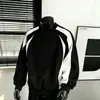Sudadera casual de retazos a rayas estilo americano para hombre, nueva colección primavera/otoño 2026, diseño versátil y holgado, prenda exterior de moda