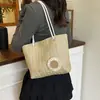 Nova Bolsa Tote Retrô Transfronteiriça de Ombro Único Grande Capacidade Bolsa de Palha Bolsa de Ombro Bolsa de Viagem Praia Feminina