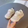 Zapatos Suaves de Suela Blanda para Bebés y Niños Pequeños de Primavera y Otoño, Modelo Nuevo 2026 Tenis para Niños, Zapatos Transpirables Forrest Gump para Niñas y Bebés