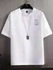 Verano 2026 Nuevo Estilo Camiseta de Manga Corta Holgada Talla Grande para Jóvenes Estilo Japonés de Media Manga Marca de Moda Ropa para Hombre