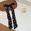 Bufanda Larga de Seda a Lunares Retro a la Moda para Mujer en Primavera y Otoño Moda de Chicas Populares Bufanda Decorativa Versátil Cinta Fina Estrecha