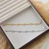 Pulsera de Acero de Titanio Estilo Francés de Lujo Ligero Nariz de Cerdo para Mujer, Accesorios Europeos y Americanos de Moda y Exquisitos, Estilo de Nicho, Joyería de Mano de Moda Estilo Ins