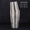 Juego de coctelería profesional 304 con vaso y coctelera Boston americana.