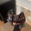 Bolso de Axila para Motociclista Estilo Europeo y Americano para Mujer 2025 Principios de Otoño Elegante Versátil Bolso de Hombro de Alta Gama para Viajar