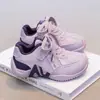 Nova Coleção Primavera 2026 Sapatos Casuais Infantis Moda Cor Color Block Malha Respirável Unissex Sapatos Esportivos Sapatos de Primavera e Outono