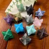 Venta Caliente Transfronteriza Adornos de Piedra de Cristal Natural Merkaba 25*25mm Cuadrado Satélite Piedra Desnuda Accesorios para Joyería DIY