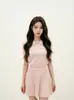 Chenchenchen-Caro Top de Tricô Sophia com Gola Boneca, Colete sem Mangas, Conjunto de Saia Curta Plissada Feminina
