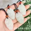 Colgante de Mariposa y Loto de Jade Verde Tianshan de Xinjiang Jade Natural para Hombres y Mujeres Estilo Chino Cadena para Suéter Colgante Venta al por Mayor
