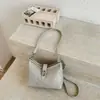 Bolsas Femininas Transfronteiriças 2026 Nova Moda Versátil de Alta Qualidade para Ombro e Axila para o Dia a Dia e Uso Transversal