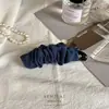 Pinza para el pelo de plátano plisada de mezclilla estilo coreano para mujer, modelo nuevo 2026, pinza vertical simple y versátil para coleta alta
