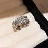 Anel Aberto Vazado de Zircônia Simples Retro Luxo Leve Pulseira com Sensação de Nicho de Alto Padrão Joia de Mão Versátil Exquisita para Mulheres