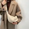 Bolsa Transversal de Nylon Bolsa de Ombro Feminina Estilo Coreano Fashionável Versátil de Alta Qualidade Nicho Bolsa de Trabalho