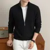 Cárdigan de punto con cremallera y cuello alto para hombre 2026 Otoño Invierno Transfronterizo Suéter Jacket de Color Sólido Engrosado Ropa de Punto Casual de Negocios