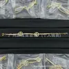 Fornecimento Exclusivo Transfronteiriço de Conjuntos de Brincos, Colares, Pulseiras, Anéis e Broches Réplicas de Alta Qualidade da Marca Tb com Etiquetas, Atacado