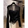 Design francês preto transparente manga longa blusa feminina temperamento nicho moda decote V amarração estiloso transparência