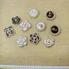 Atacado do Fabricante Estilo K Borda de Pérola Diamante Pequeno Estilo Fragrante Sapatos com Furos Capa de Celular DIY Prendedor de Cabelo Acessórios Pacote de Material