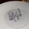 Pendientes de Mariposa y Gota de Agua de Circonita de Lujo Ligero Estilo Frío Personalidad Nicho Pendientes de Moda Elegantes Pendientes de Nueva Llegada 2024