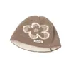 Gorro de Punto Jacquard con Flores al por Mayor Nuevo para Mujer Otoño Invierno Versátil Adelgazante Facial Suave Protección para los Oídos Gorro de Lana Gorro para Cabeza Grande
