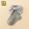 Calcetines de encaje con lazo para niñas, para primavera y otoño, longitud hasta media pantorrilla, grado A para bebé, corte holgado, adecuados para 0-6-12 meses, estilo princesa, modernos