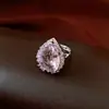 Anillo de Zirconia Redondo con Forma de Gota de Agua Transfronterizo Europeo y Americano, Exquisito y Moderno, Elegante Anillo para el Dedo Índice, Lujo Ligero, Sensación de Alta Gama, Joyería Versátil