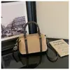 Bolso de gamuza para mujer, nueva colección otoño/invierno 2026, diseño de nicho, bolso cruzado, popular acabado mate, bolso tote retro