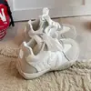 Zapatillas de entrenamiento alemanas de suela blanda para niños, nuevas zapatillas deportivas de malla transpirable para otoño, zapatos casuales para niños y niñas, zapatos ligeros antideslizantes para niños