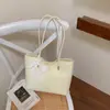 Bolsa Tote Textura Simples Casual Transfronteiriça Moda Verão 2026 Nova Bolsa de Grande Capacidade Bolsa de Ombro Feminina