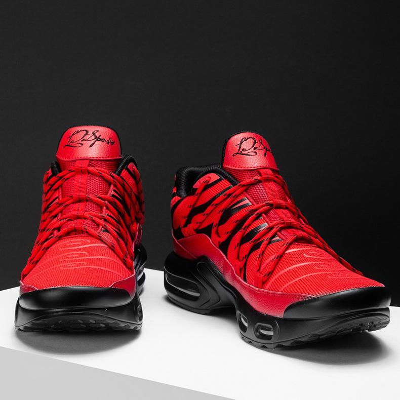 男鞋大码飞织运动鞋透气