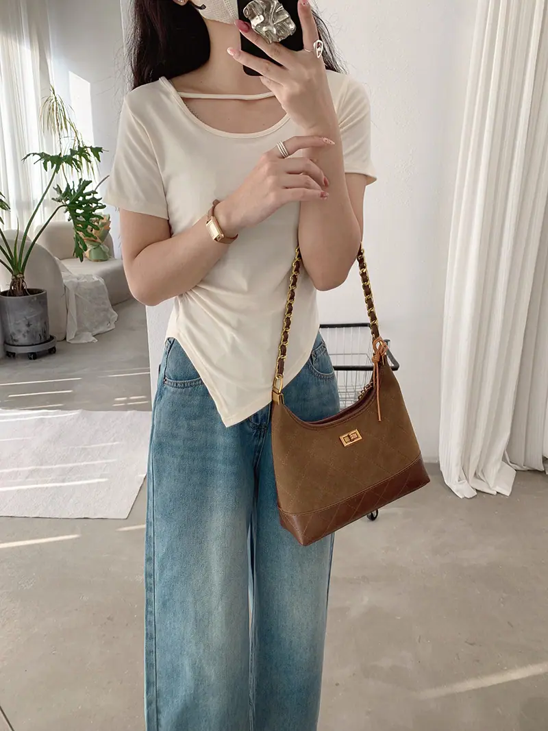 5886 (7).JPG