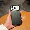 Adecuado para Iphone18Promax Maleta de Pintura de Metal Corrugado 15 Funda para Teléfono Móvil Apple 16 Botones Metálicos Rayados