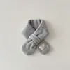 Cachecol Infantil Coreano Qiunan Inverno Novo Estilo Ins Cor Sólida Tricô Cruzado Quente À Prova de Vento Aquecedor de Pescoço para Bebê Atacado